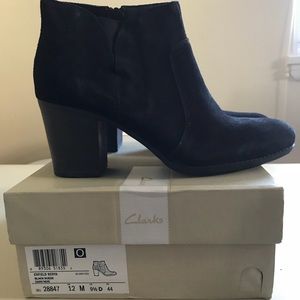 Clarks Enfield Senya suede booties